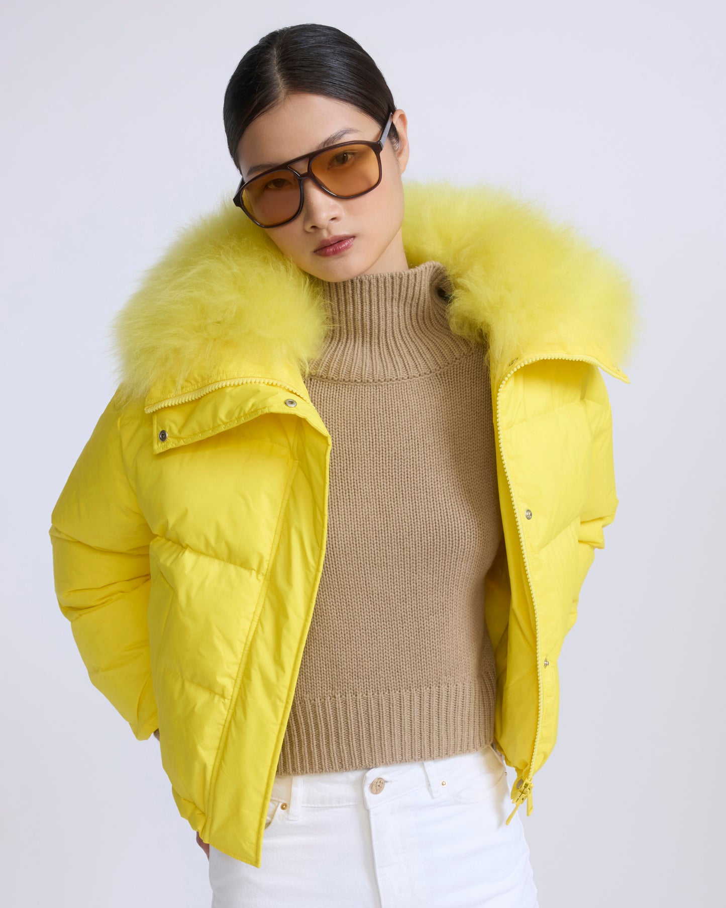Short down jacket in waterproof technical fabric with airy lambswool trim - Yves Salomon - New Fall/Winter Collection
