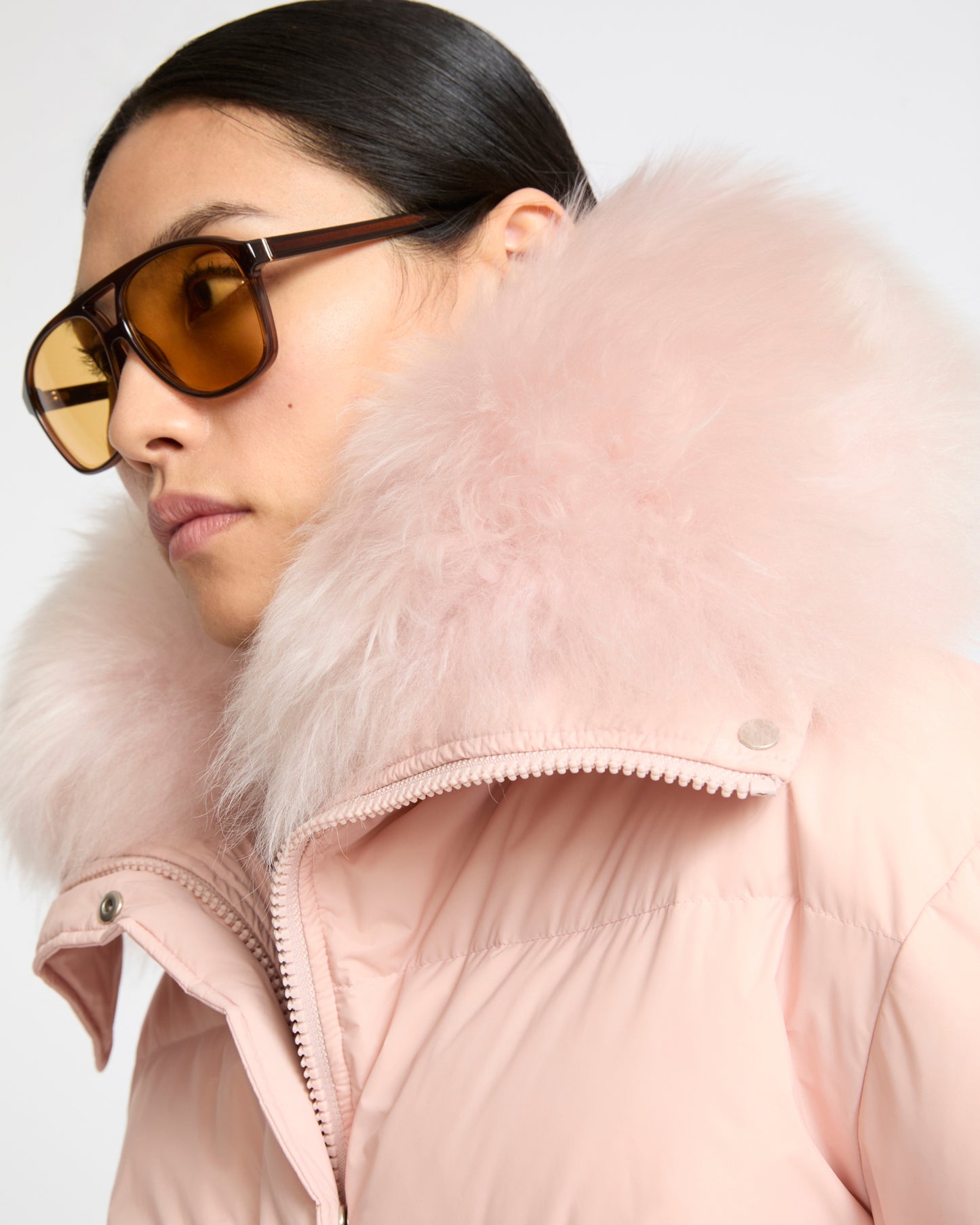 Short down jacket in waterproof technical fabric with airy lambswool trim - Yves Salomon - New Fall Winter Collection