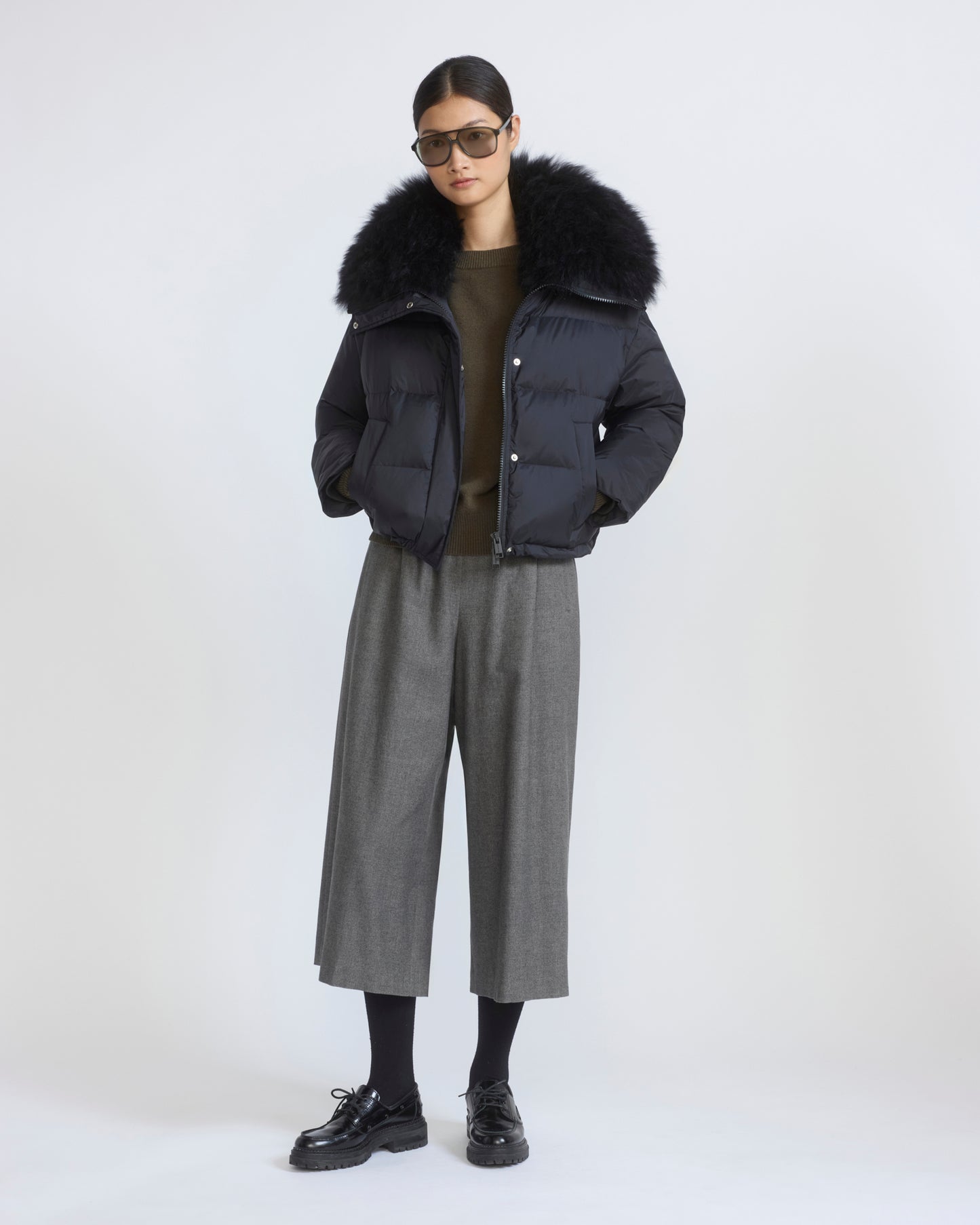 Short down jacket in waterproof technical fabric with airy lambswool trim - Yves Salomon - New Fall/Winter Collection