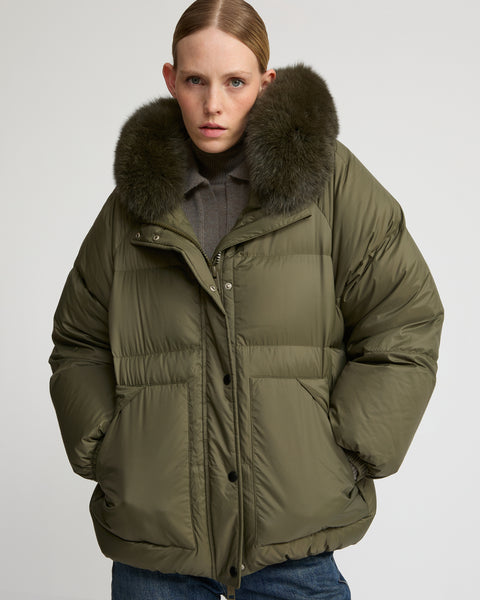 Short down jacket with raglan sleeves and fox fur trim - khaki