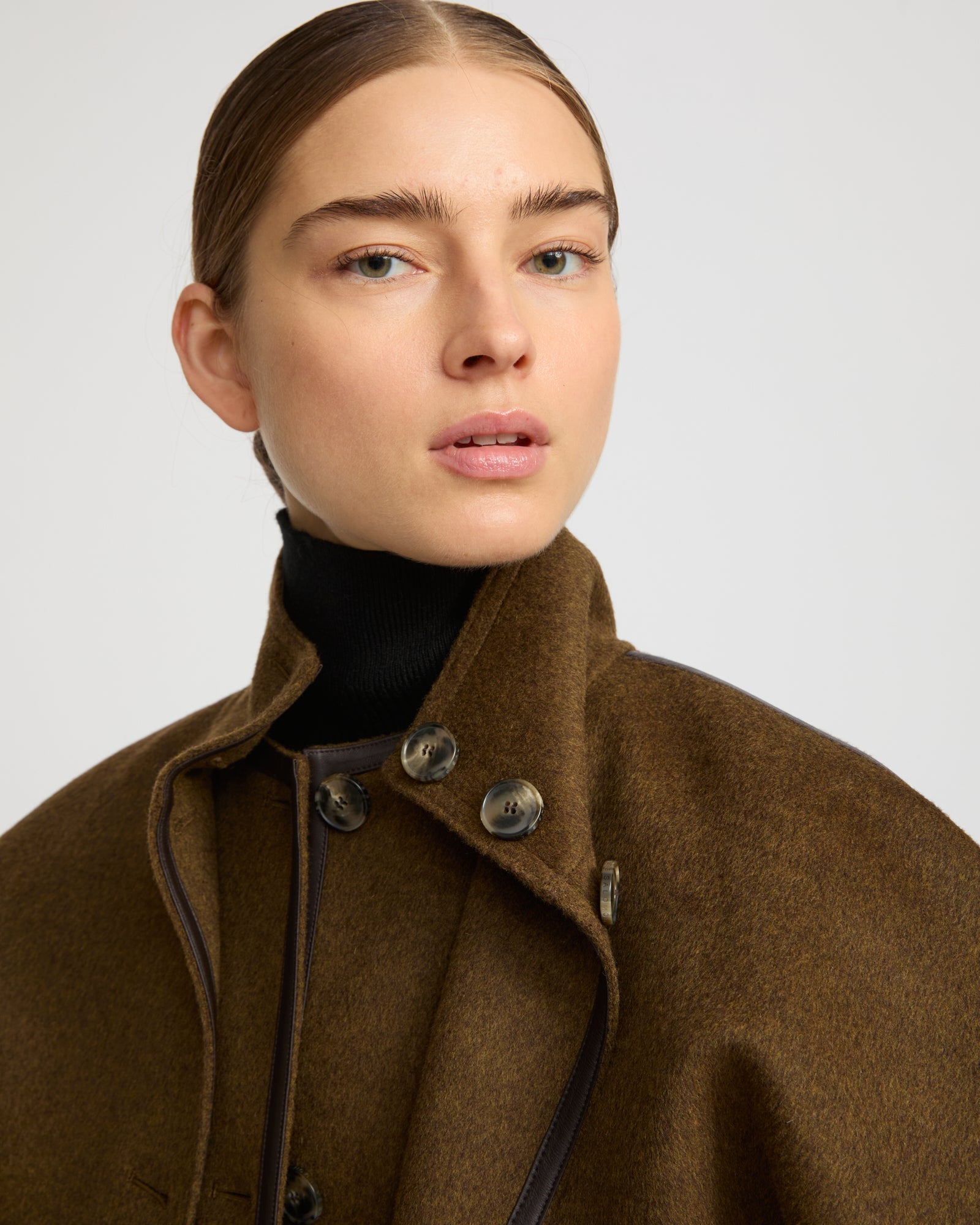Double-sided cashmere-blend cropped cape jacket - Yves Salomon