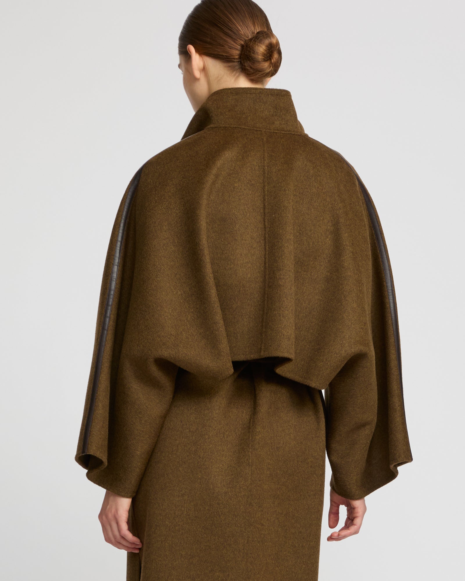 Double-sided cashmere-blend cropped cape jacket - Yves Salomon
