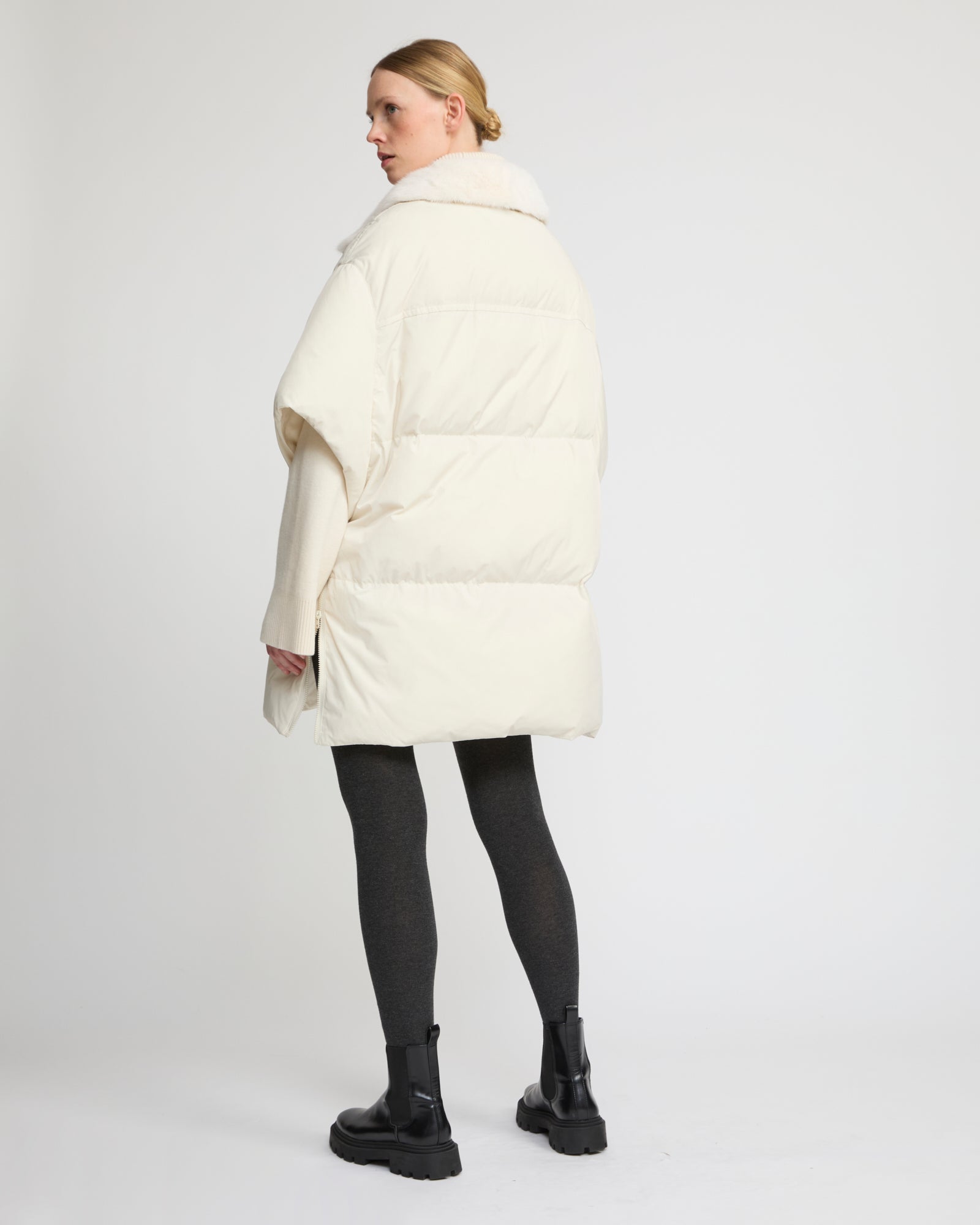 Technical fabric down cape with mink fur stand collar and lining. - Yves Salomon