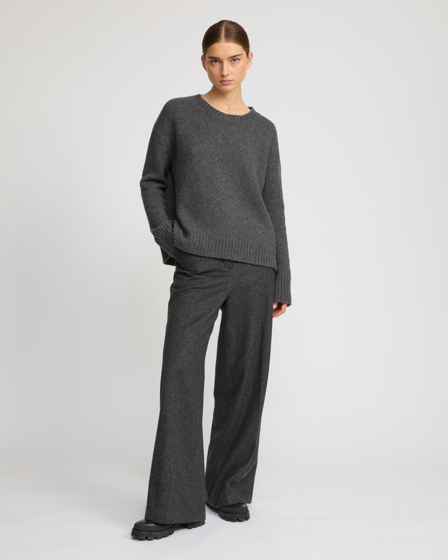 Regular cashmere knit jumper