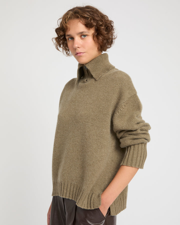 Collar jumper in cashmere knit -Yves Salomon