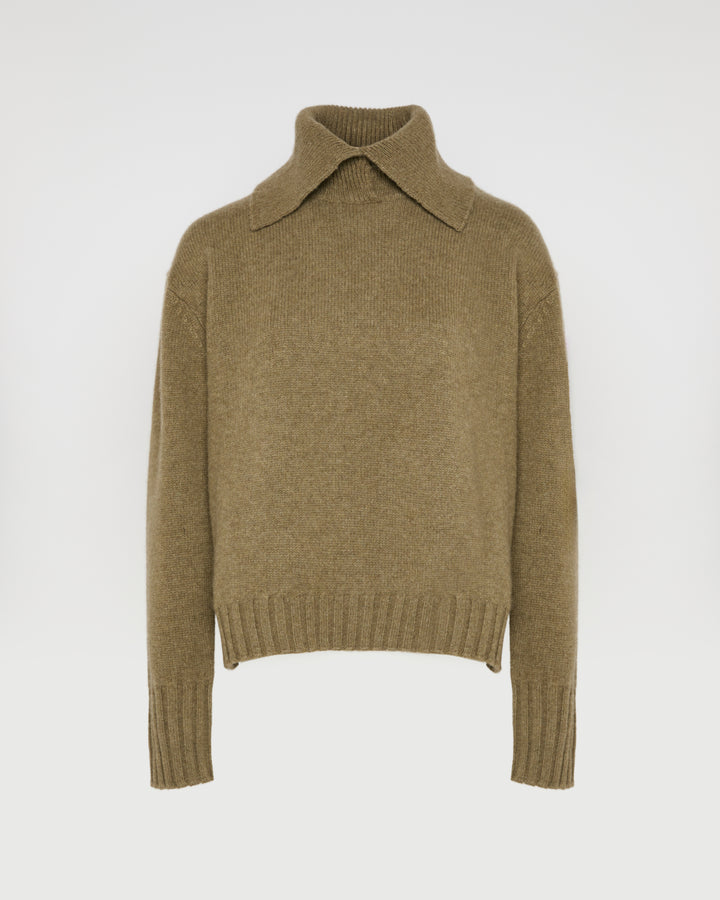 Collar jumper in cashmere knit