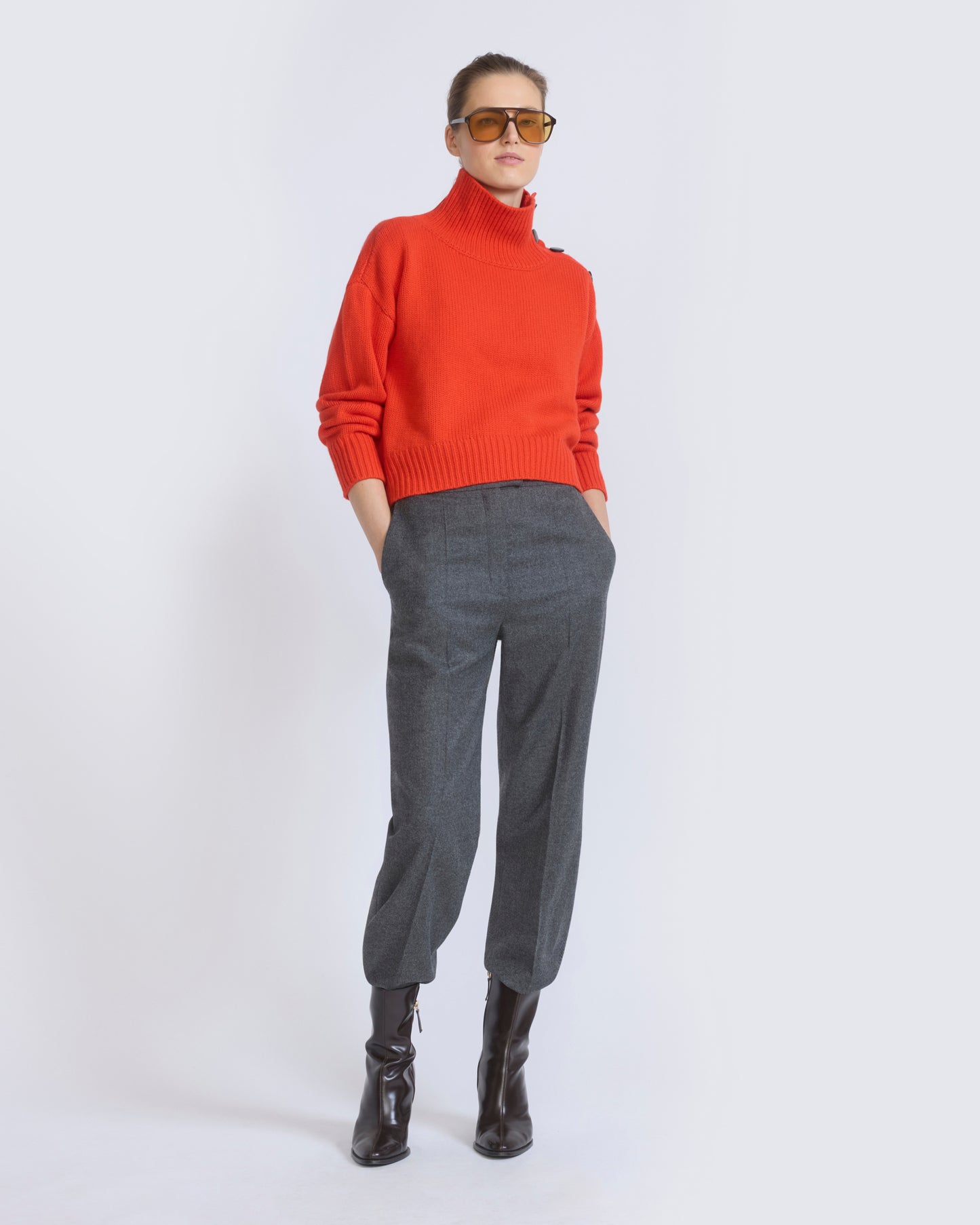 Short oversized knitted sweater - Yves Salomon - New Fall/Winter Collection