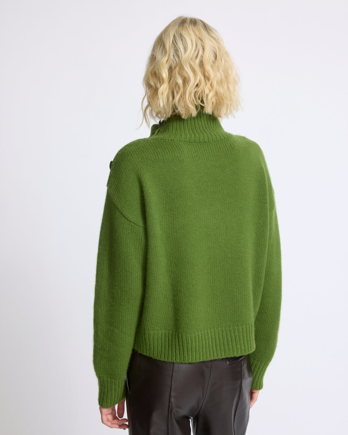 Short oversized knitted sweater - Yves Salomon - New Fall/Winter Collection