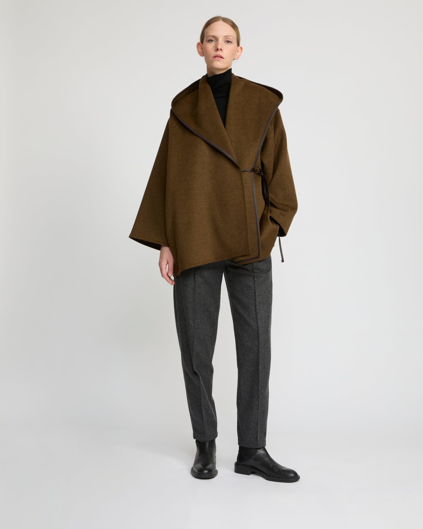 Oversized short coat in double-sided cashmere blend - Yves Salomon