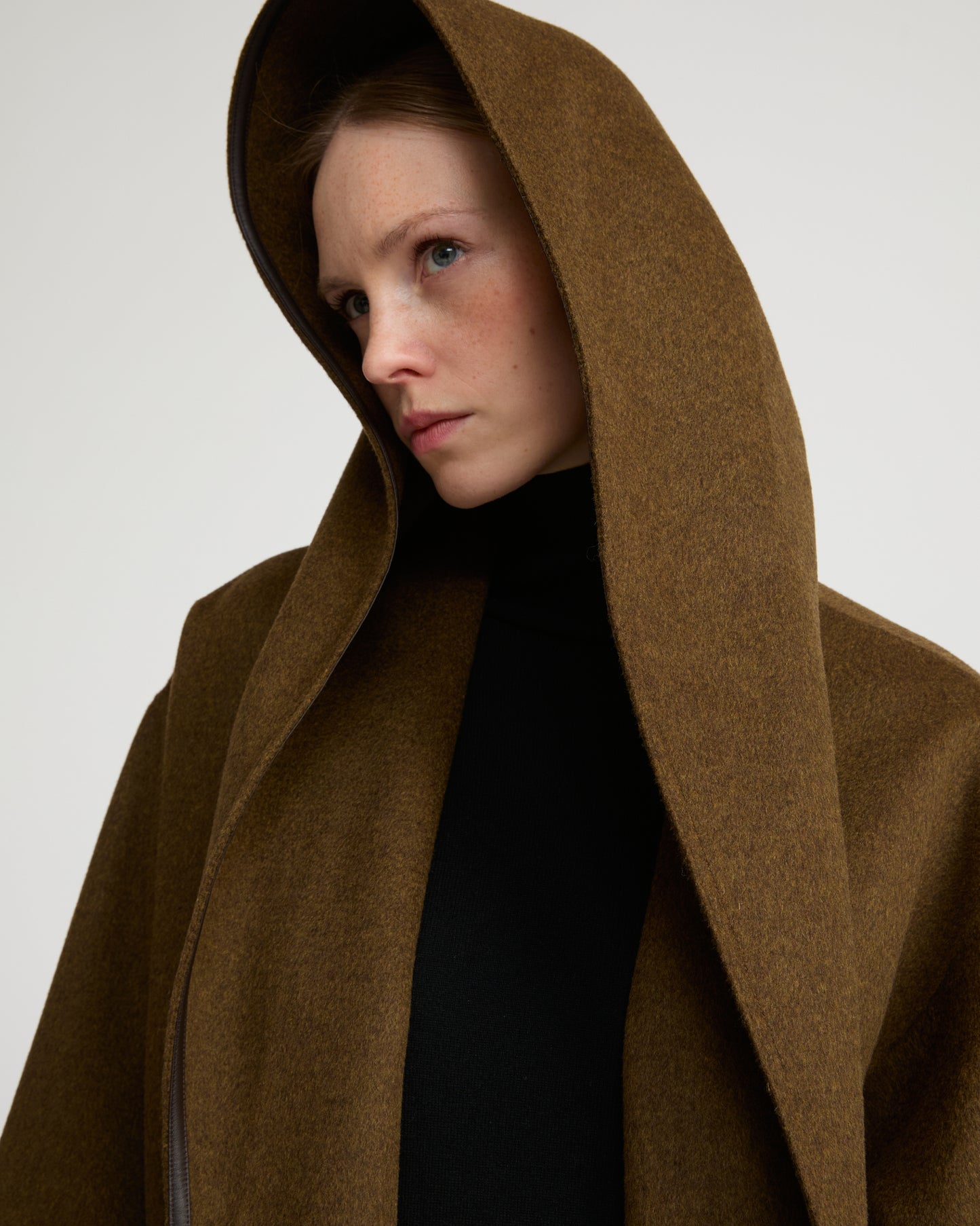 Oversized short coat in double-sided cashmere blend - Yves Salomon
