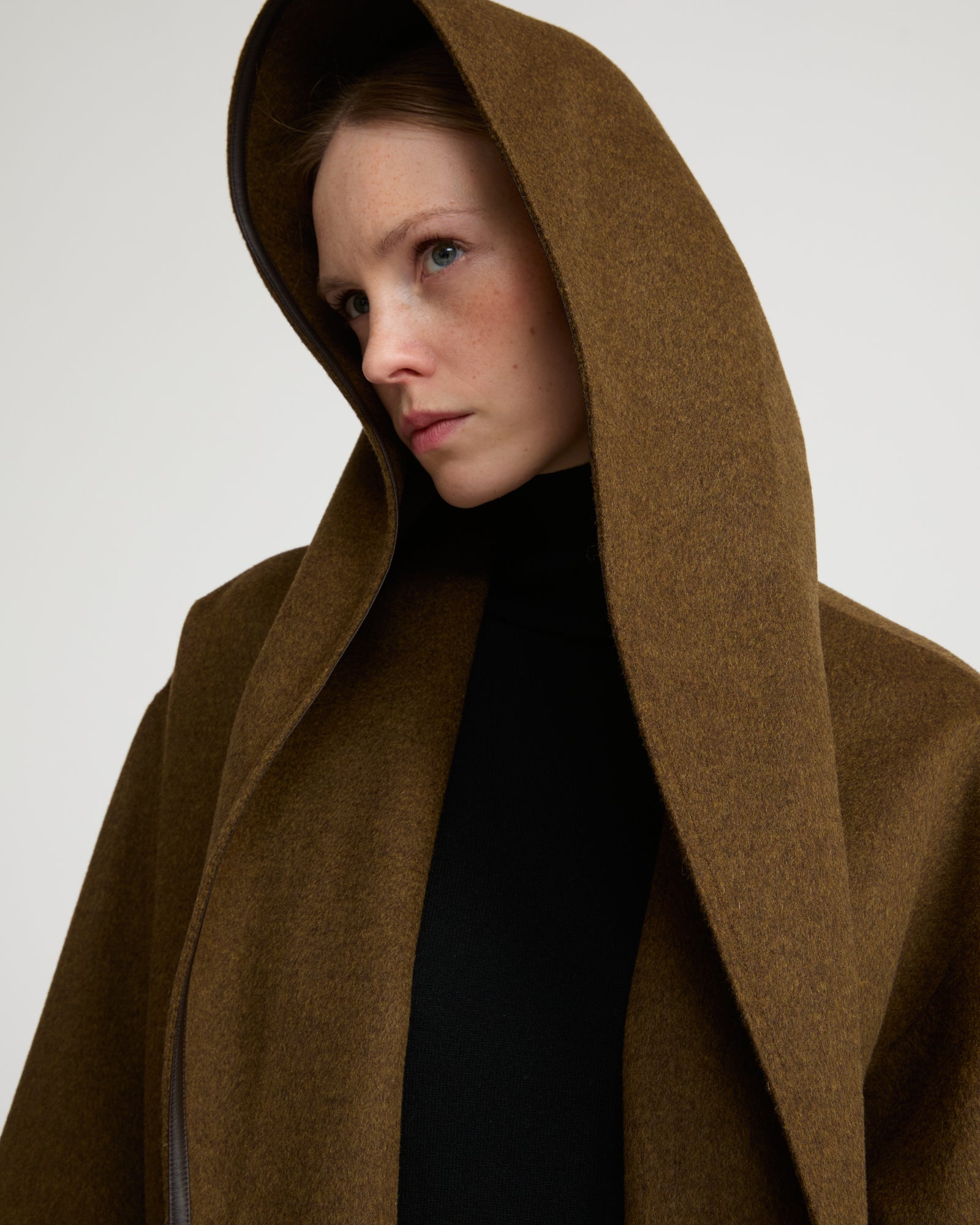 Oversized short coat in double-sided cashmere blend - Yves Salomon