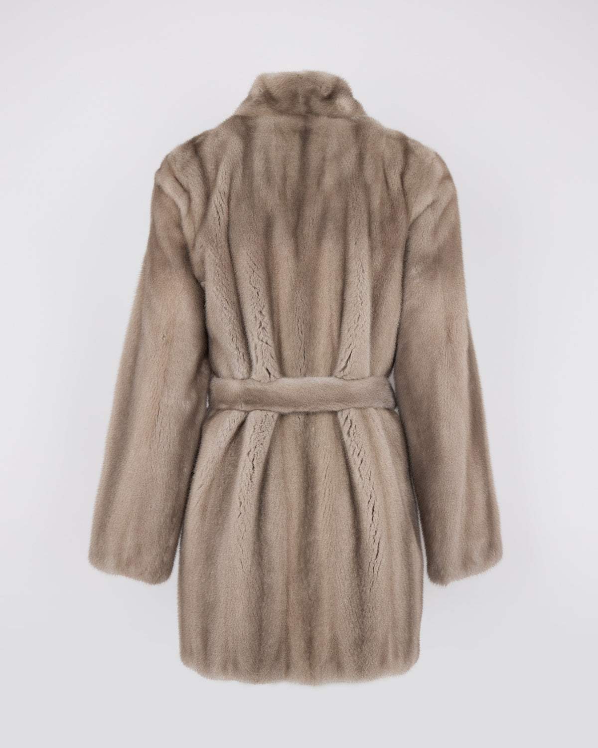 Short belted coat in long-haired straightened mink fur - Yves Salomon - New Fall/Winter Collection