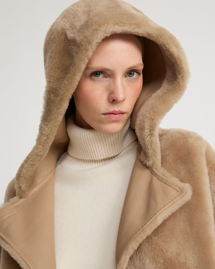 Long hooded lambskin shearling coat - Yves Salomon