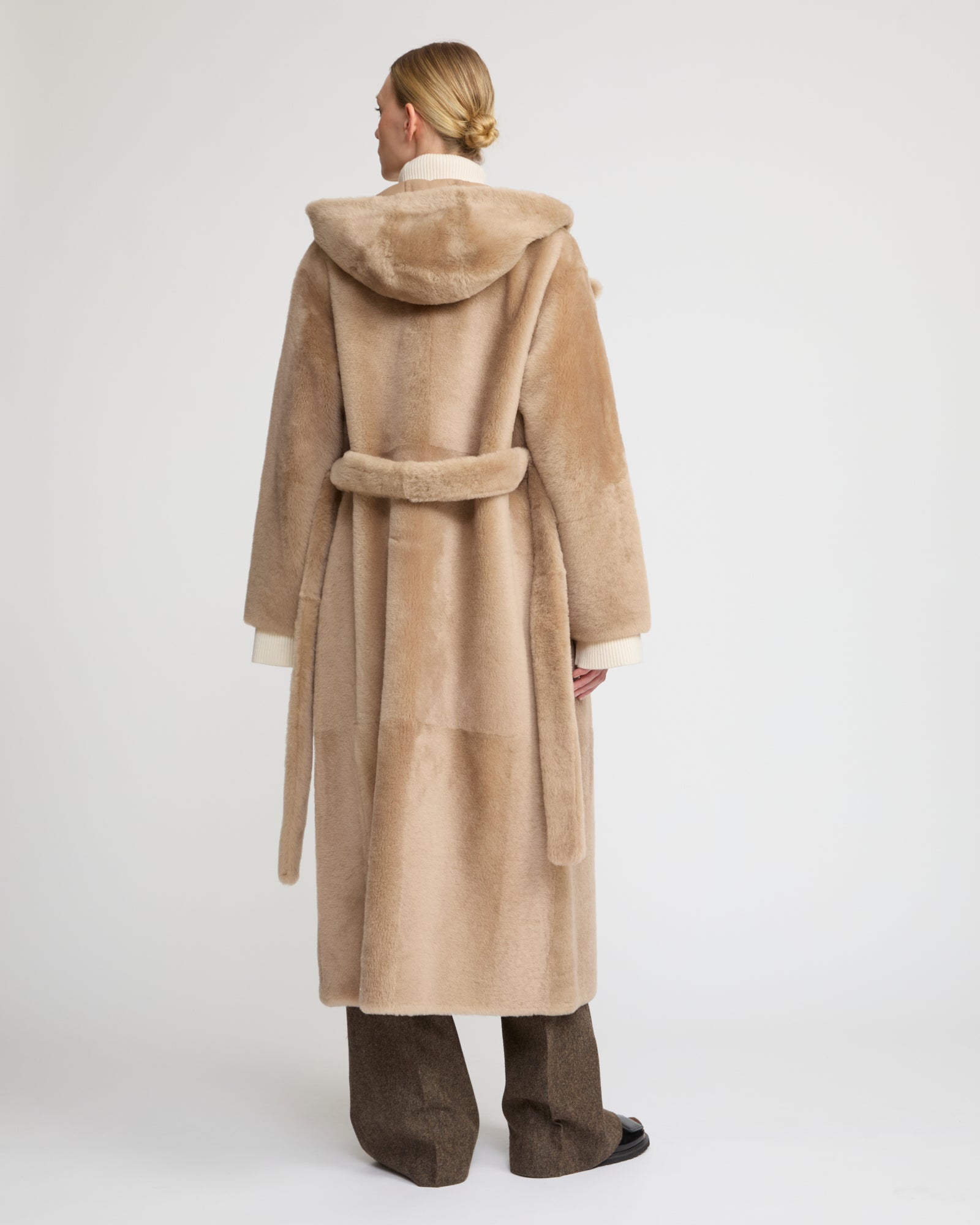 Long hooded lambskin shearling coat - Yves Salomon