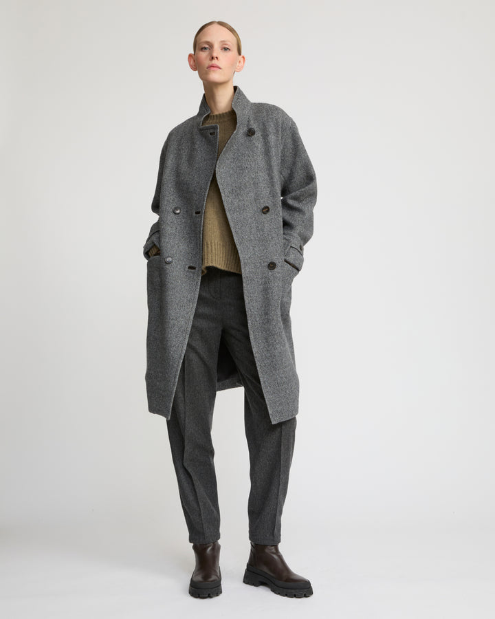 Long wool coat with lambskin details
