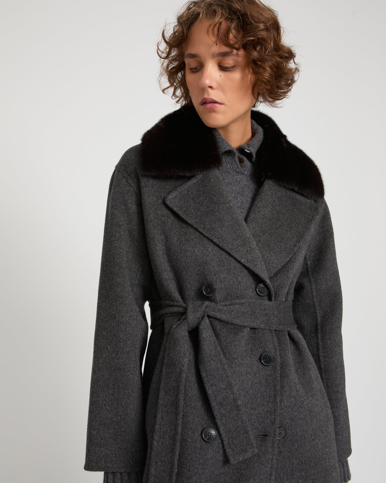 Cashmere wool coat with mink fur collar - grey - Yves Salomon