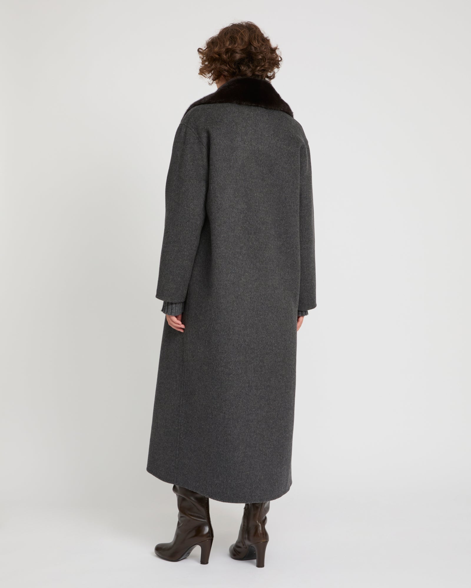 Cashmere wool coat with mink fur collar - grey - Yves Salomon
