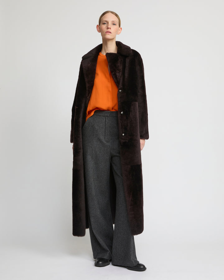 Reversible long coat in lambskin and Lacon shearling