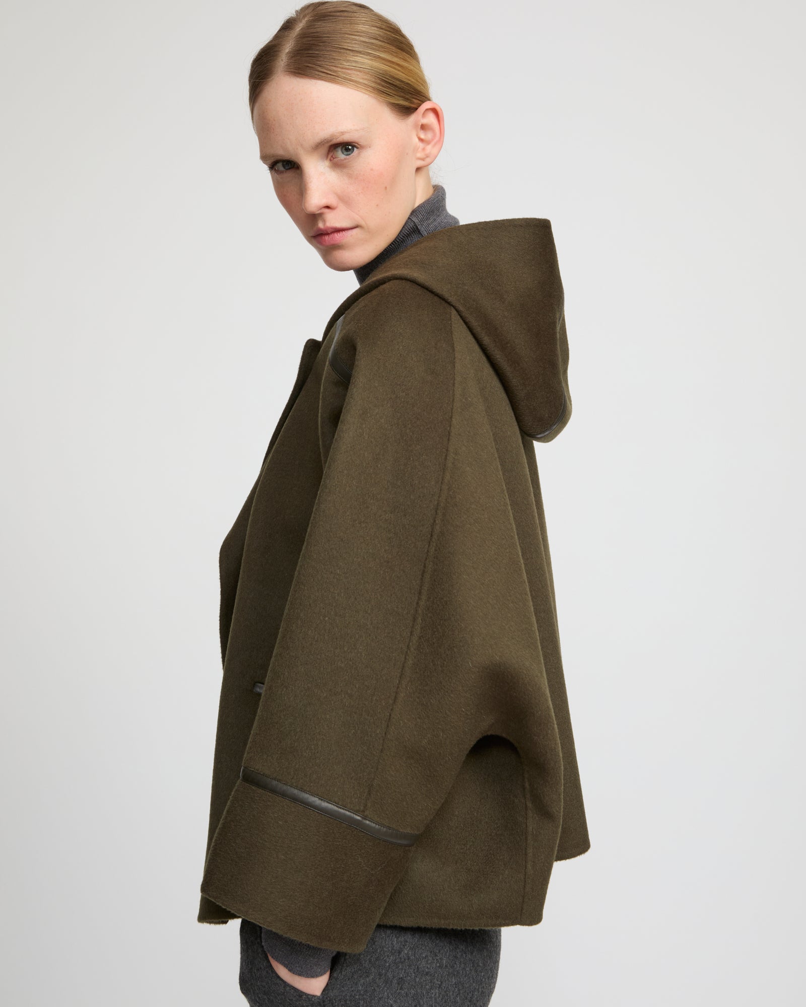 Double-sided cashmere-blend hooded jacket - Yves Salomon
