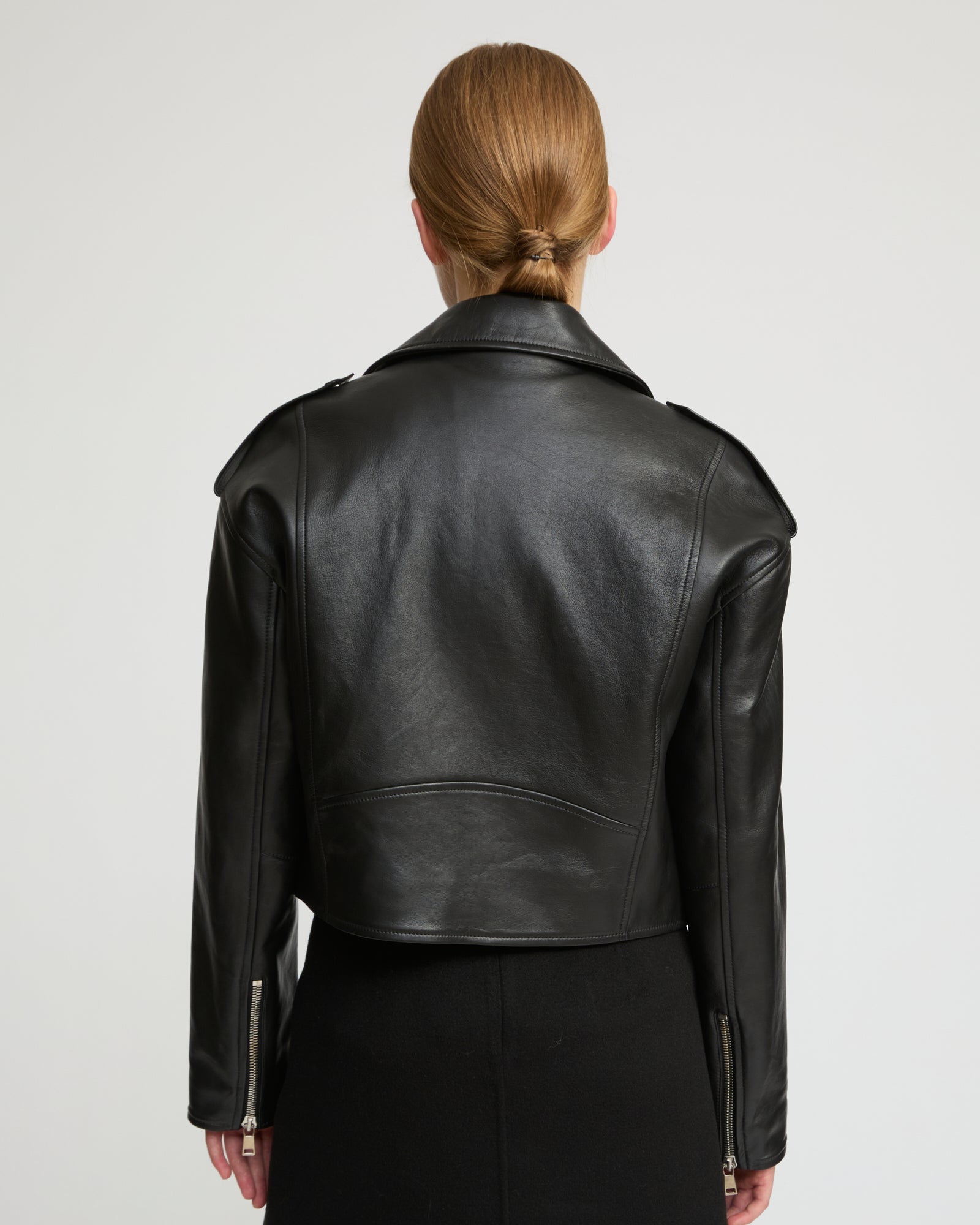 Cropped lambskin biker jacket - black - Yves Salomon – Yves Salomon US