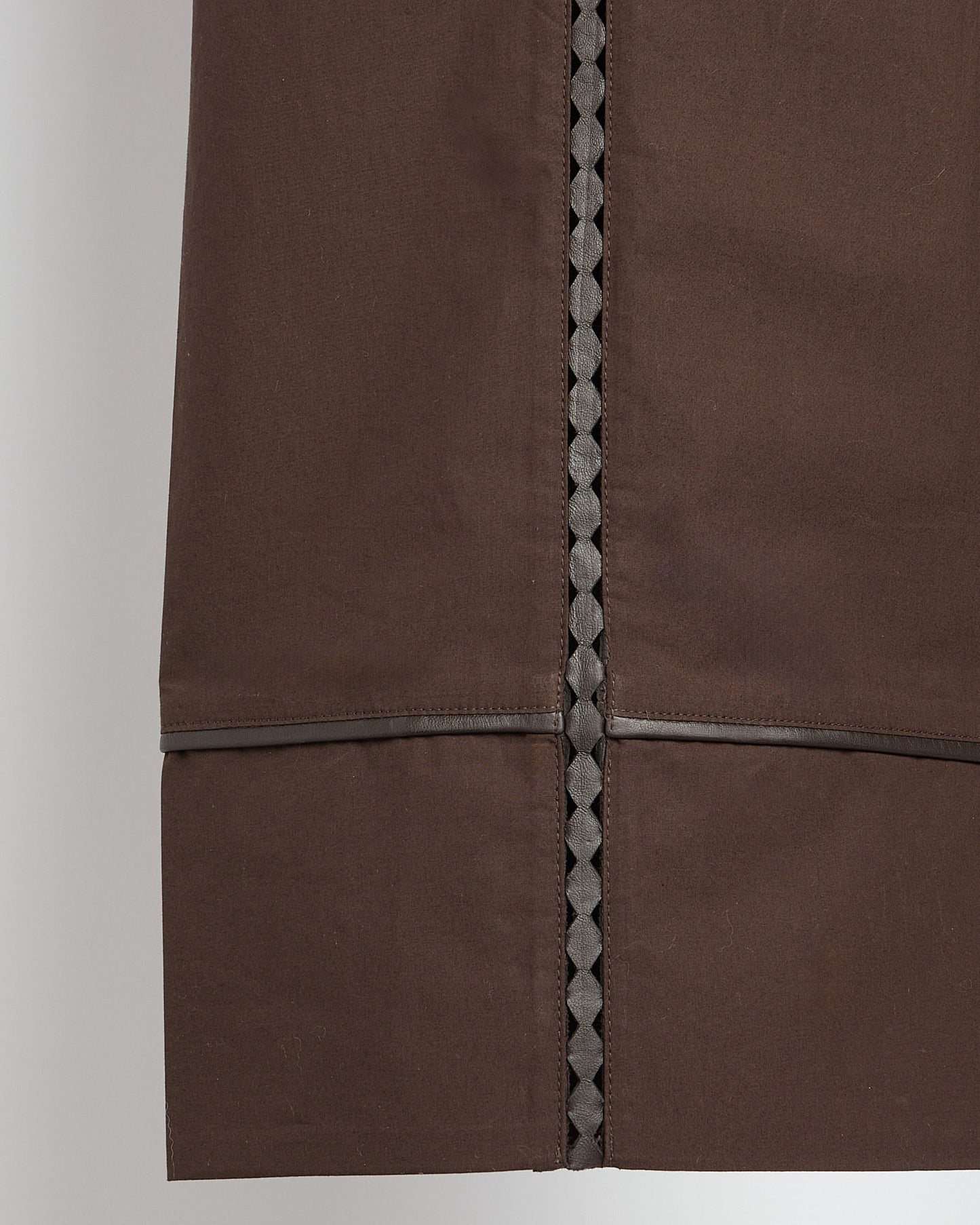 Loose fit poplin trousers with leather details