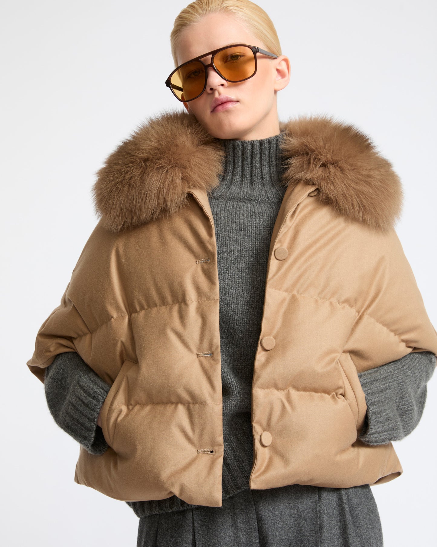Flannel cape with detachable fox fur collar - Yves Salomon - New Fall Winter Collection