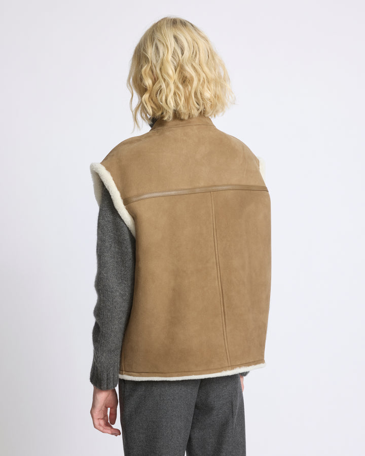 Curly Merino lambskin sleeveless gilet - Yves Salomon - New Fall/Winter Collection