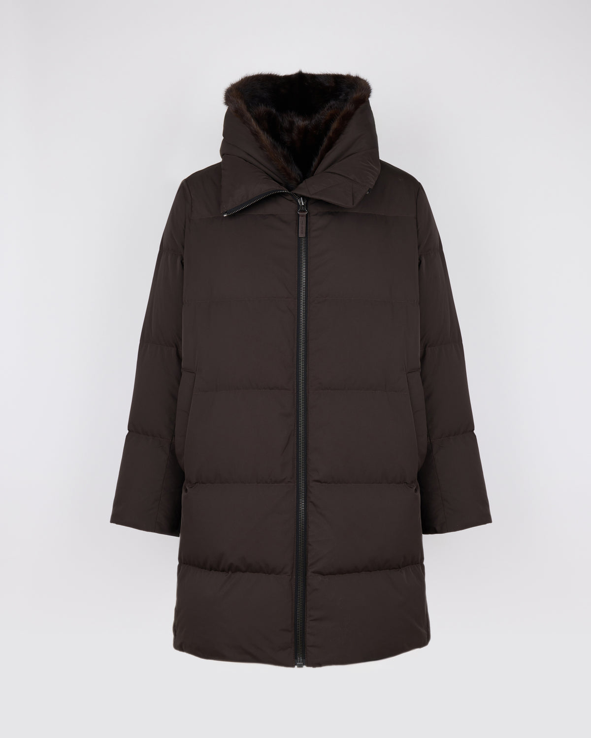 Long down jacket in water-repellent technical fabric with mink fur bib panel - Yves Salomon - New Fall/Winter Collection