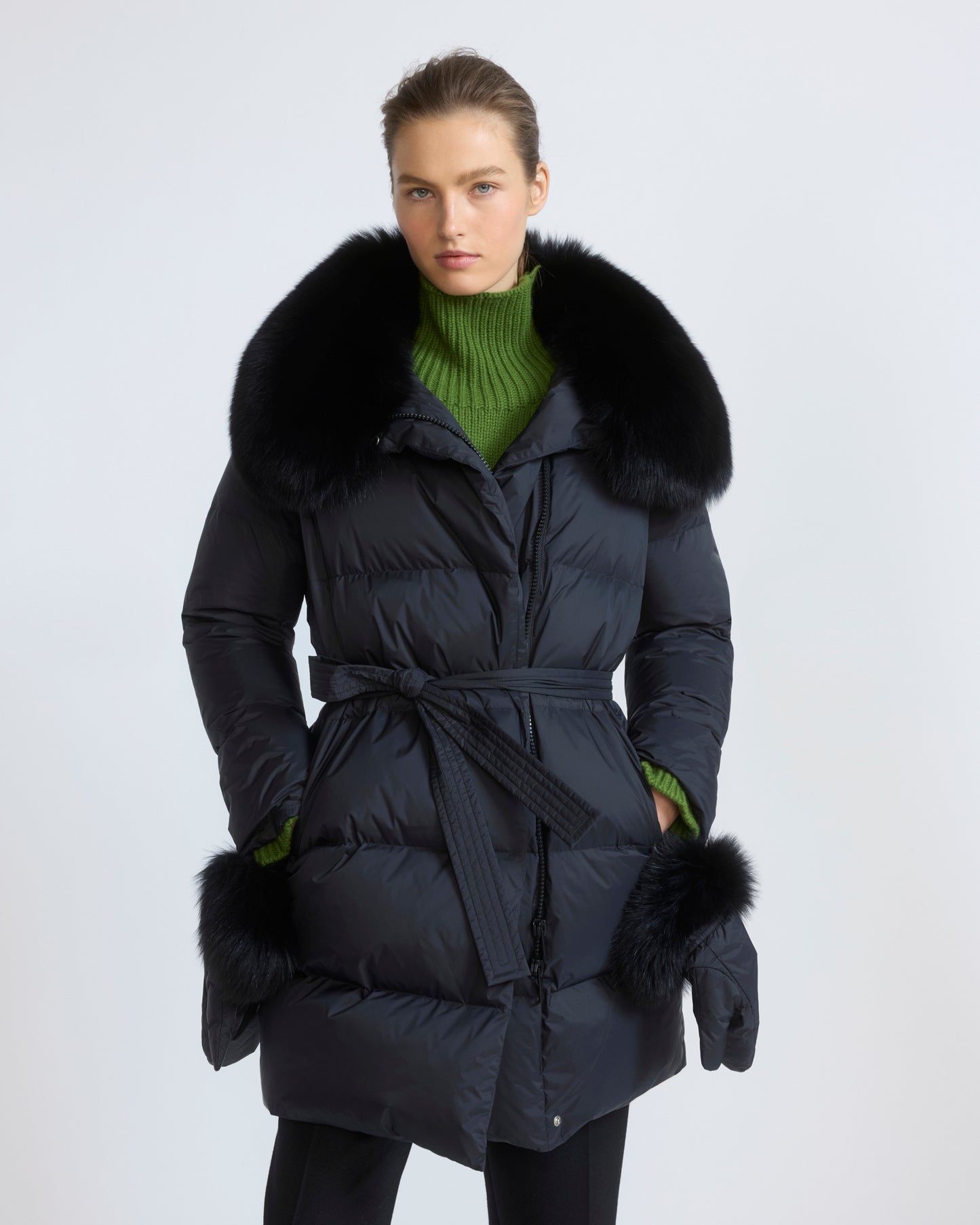 Long belted down jacket in waterproof technical fabric with fox fur trim - Yves Salomon - New Fall/Winter Collection