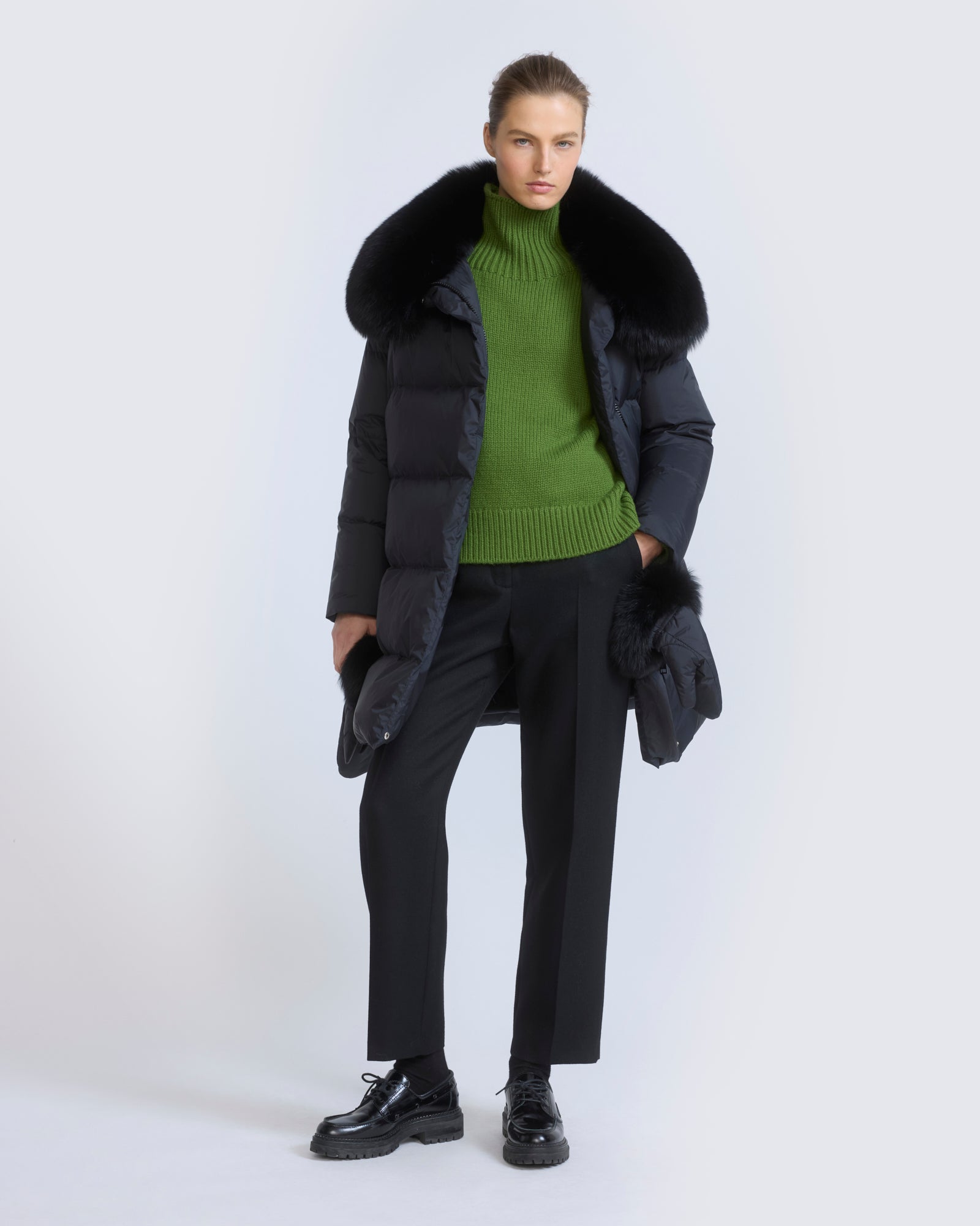 Long belted down jacket in waterproof technical fabric with fox fur trim - Yves Salomon - New Fall/Winter Collection