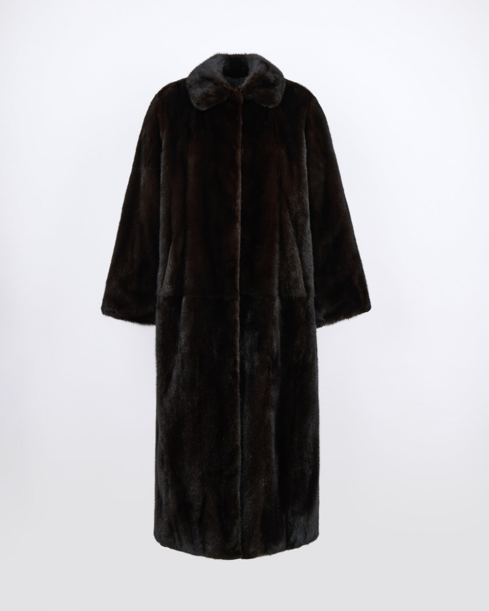 Long reversible coat in water-repellent technical fabric and mink fur - Yves Salomon - New Fall/Winter Collection
