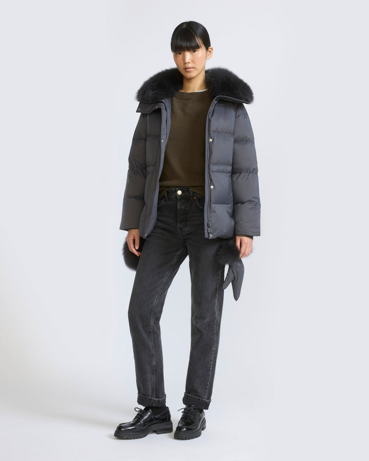Down jacket in waterproof technical fabric with mittens and fox fur trim - Yves Salomon - New Fall/Winter Collection