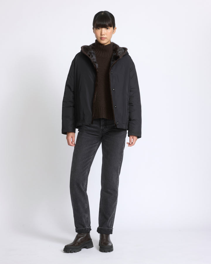 Short smooth hooded down jacket in water-repellent technical fabric with mink fur lining - Yves Salomon - New Fall/Winter Collection
