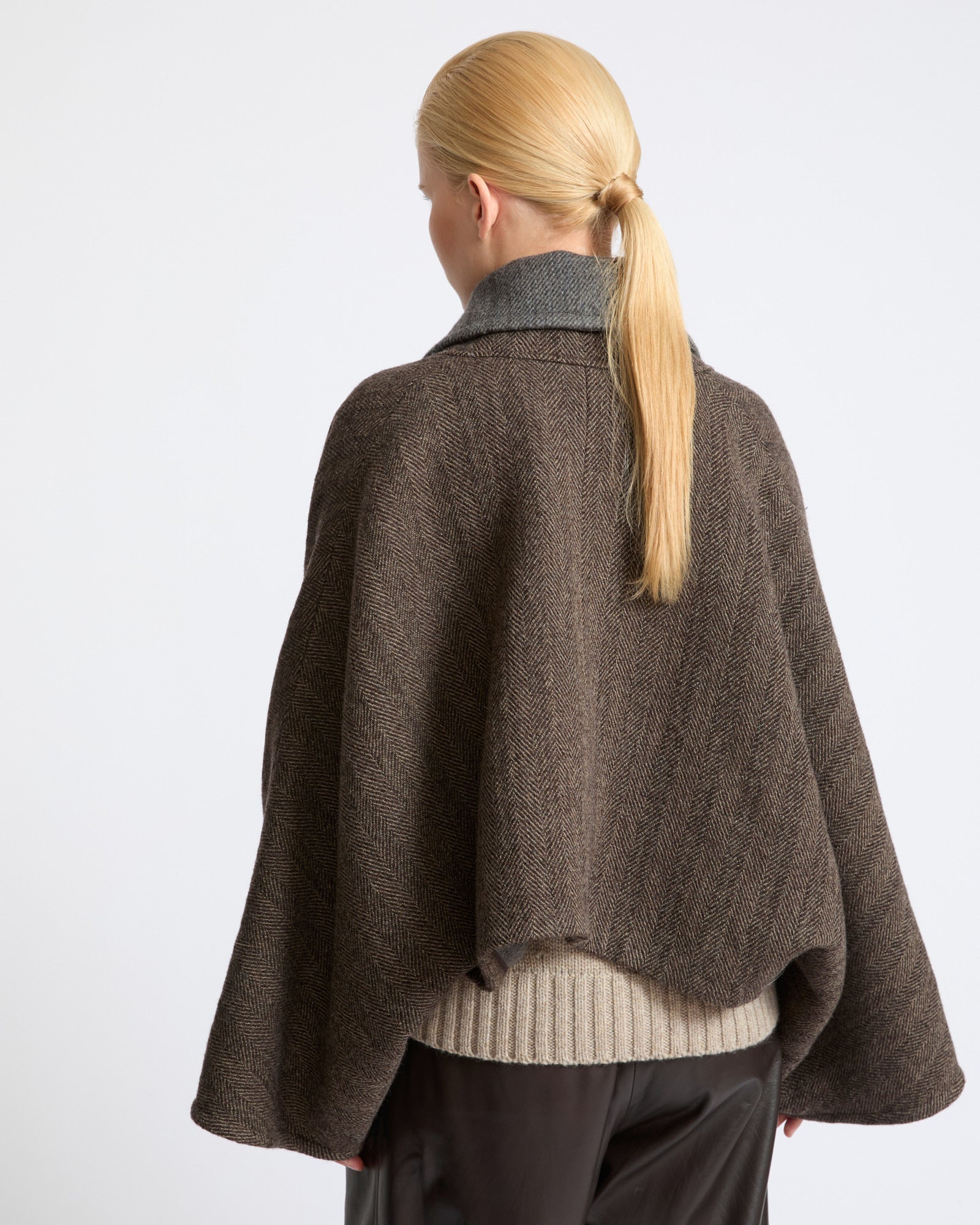 Herringbone double-sided wool cape - Yves Salomon - New Fall Winter Collection