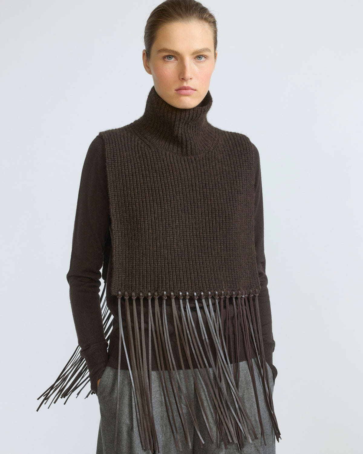 100% cashmere knit bib with leather fringes - Yves Salomon - New Fall/Winter Collection