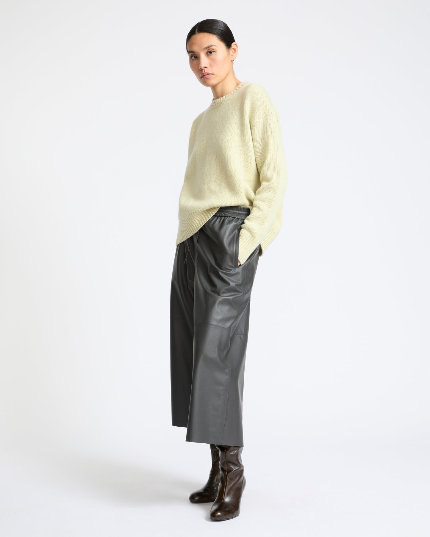 100% cashmere knit crew neck sweater - Yves Salomon - New Fall Winter Collection