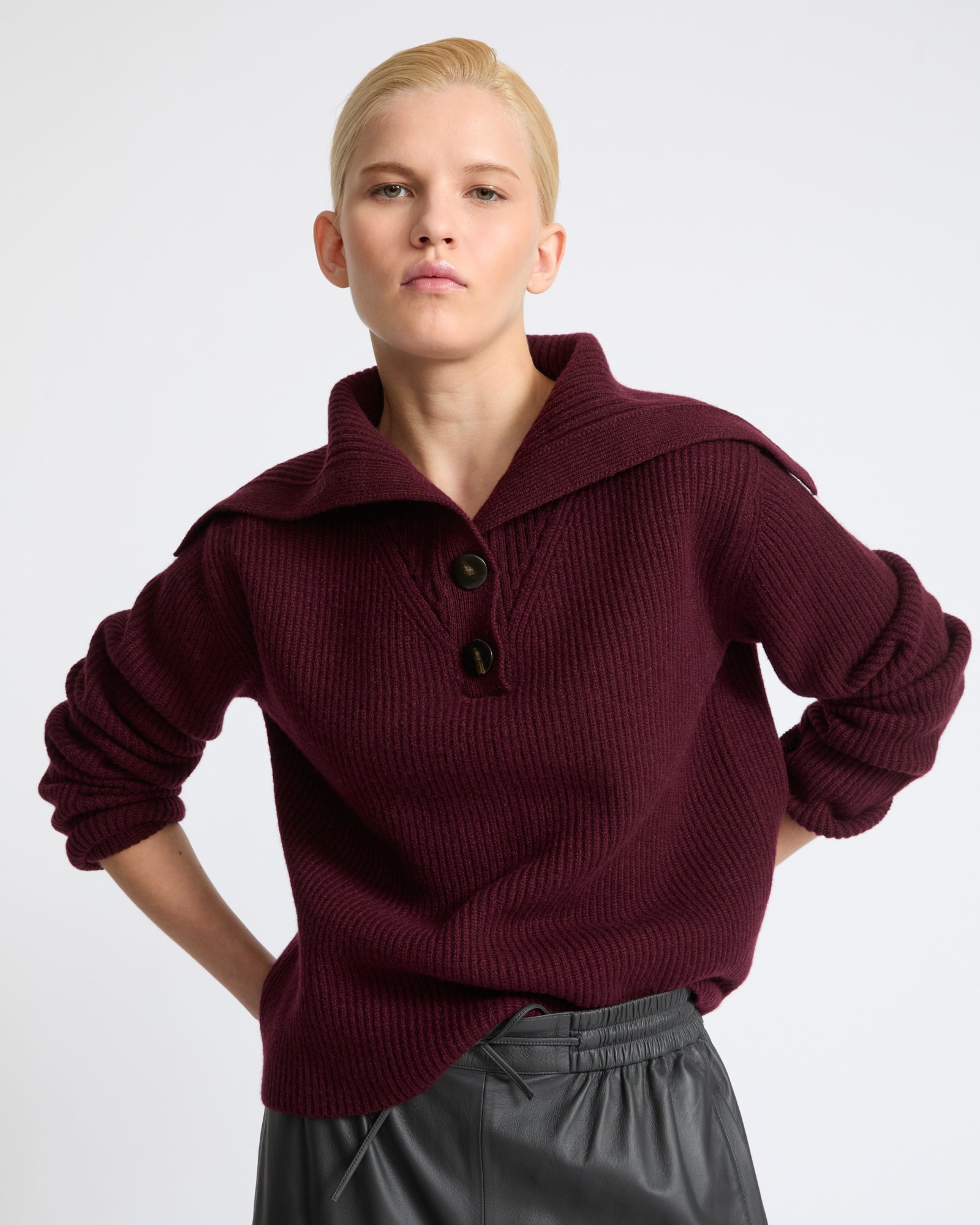 Buttoned sailor collar knit sweater - Yves Salomon - New Fall Winter Collection