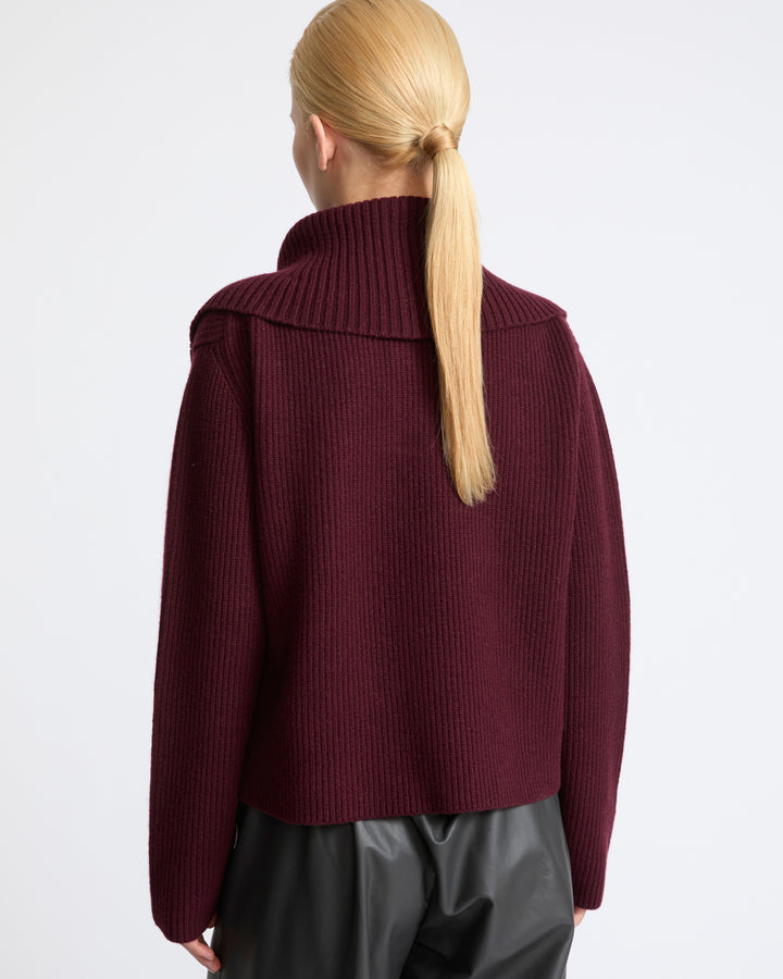Buttoned sailor collar knit sweater - Yves Salomon - New Fall Winter Collection