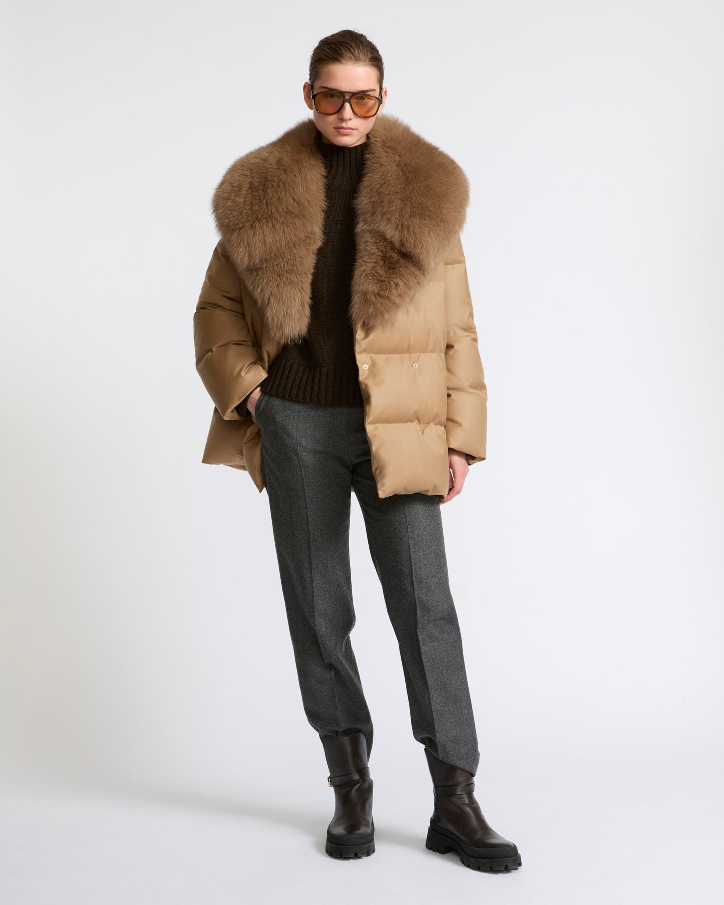 Long double-breasted down jacket in Loro Piana fabric with detachable fox fur collar - Yves Salomon - New Fall Winter Collection