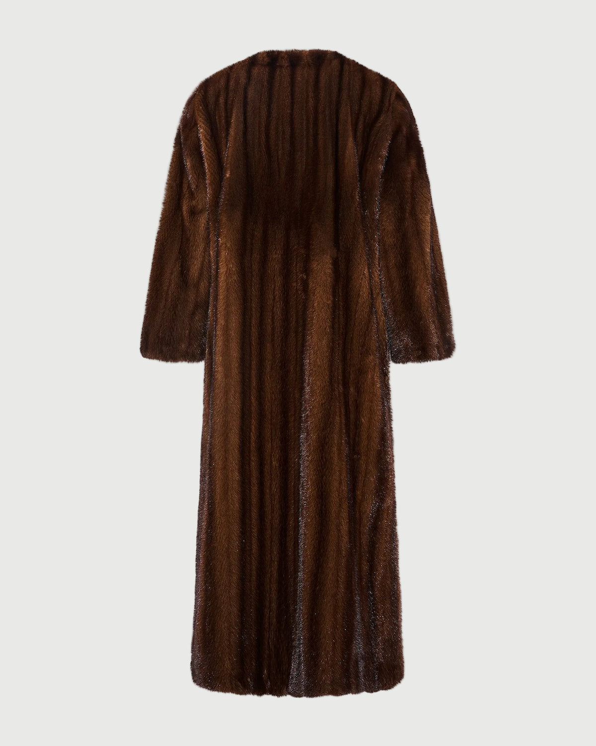 Maxi coat in long-haired straightened mink fur