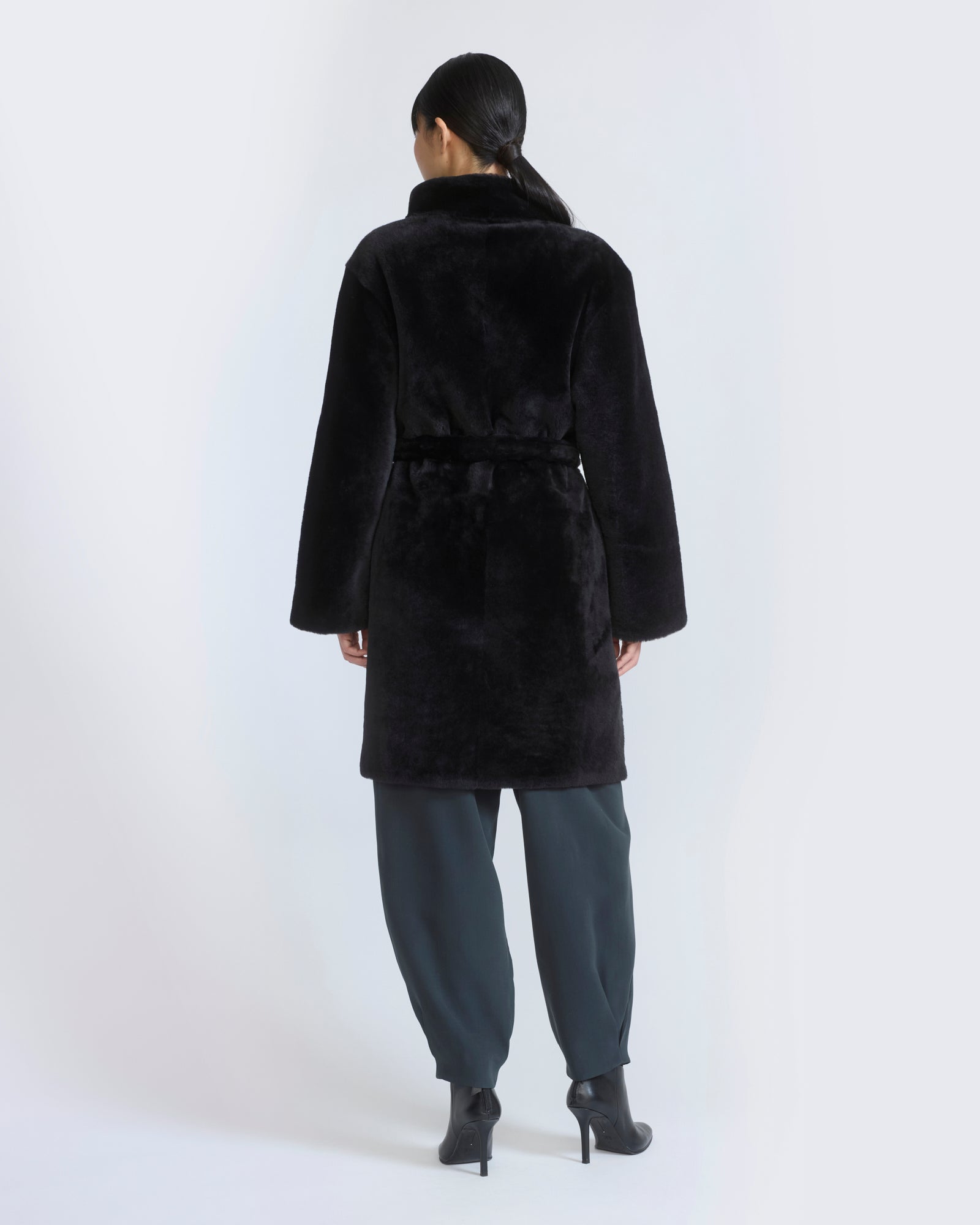 Reversible combed lambskin shearling coat - Yves Salomon - New Fall/Winter Collection