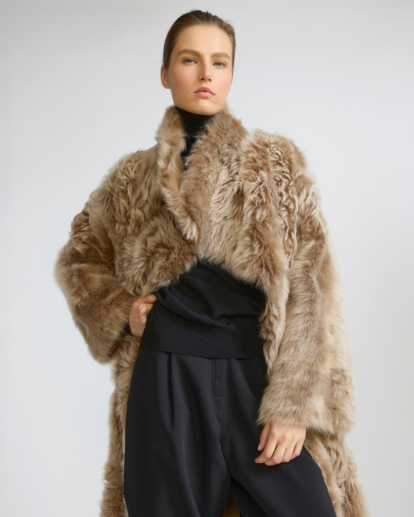 Long reversible lambskin shearling coat - Yves Salomon - New Fall/Winter Collection