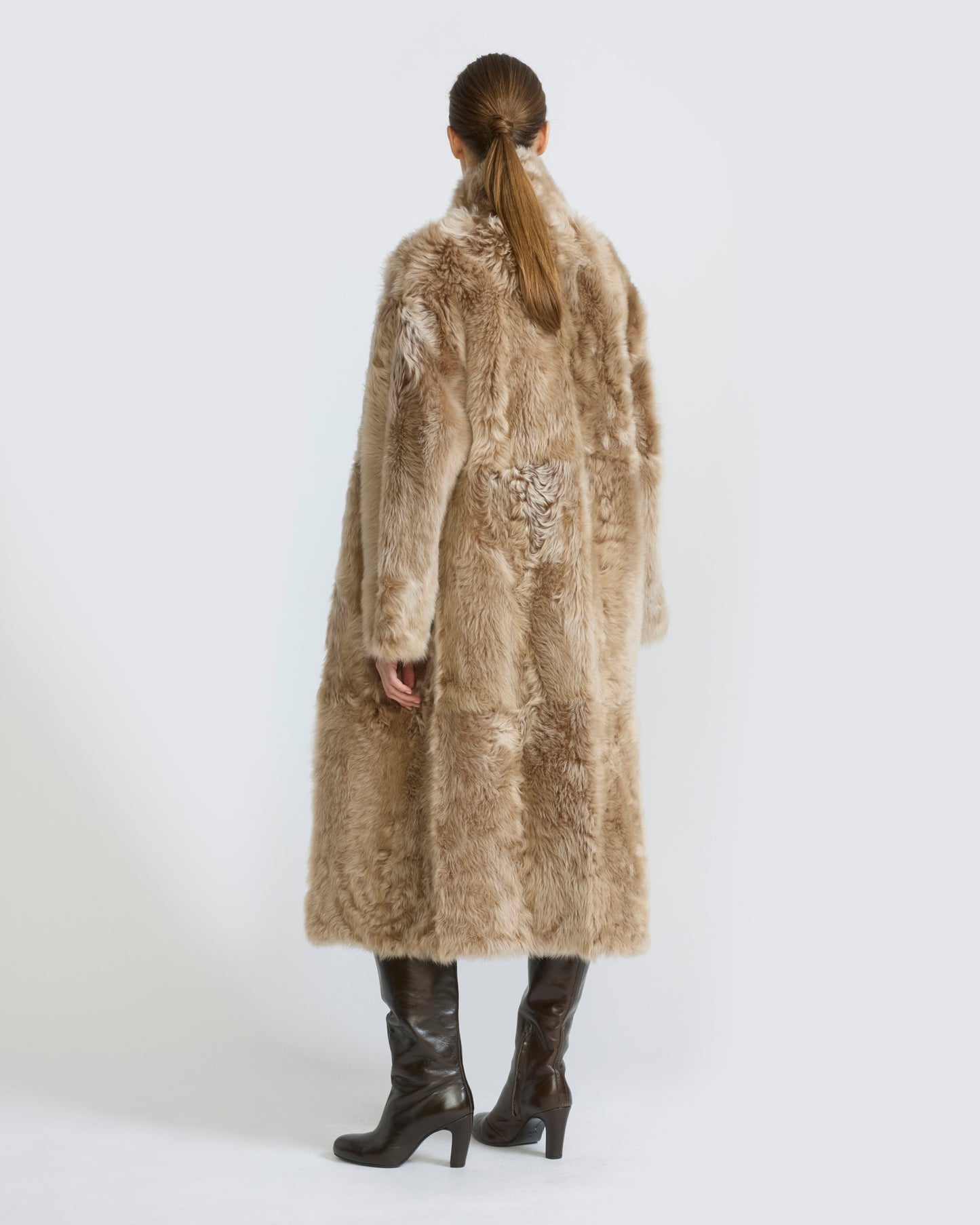 Long reversible lambskin shearling coat - Yves Salomon - New Fall/Winter Collection