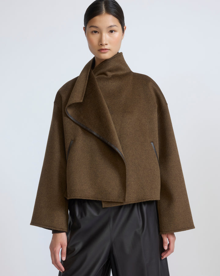 Short double-sided cashmere wool jacket with lambskin shearling - Yves Salomon - New Fall/Winter Collection