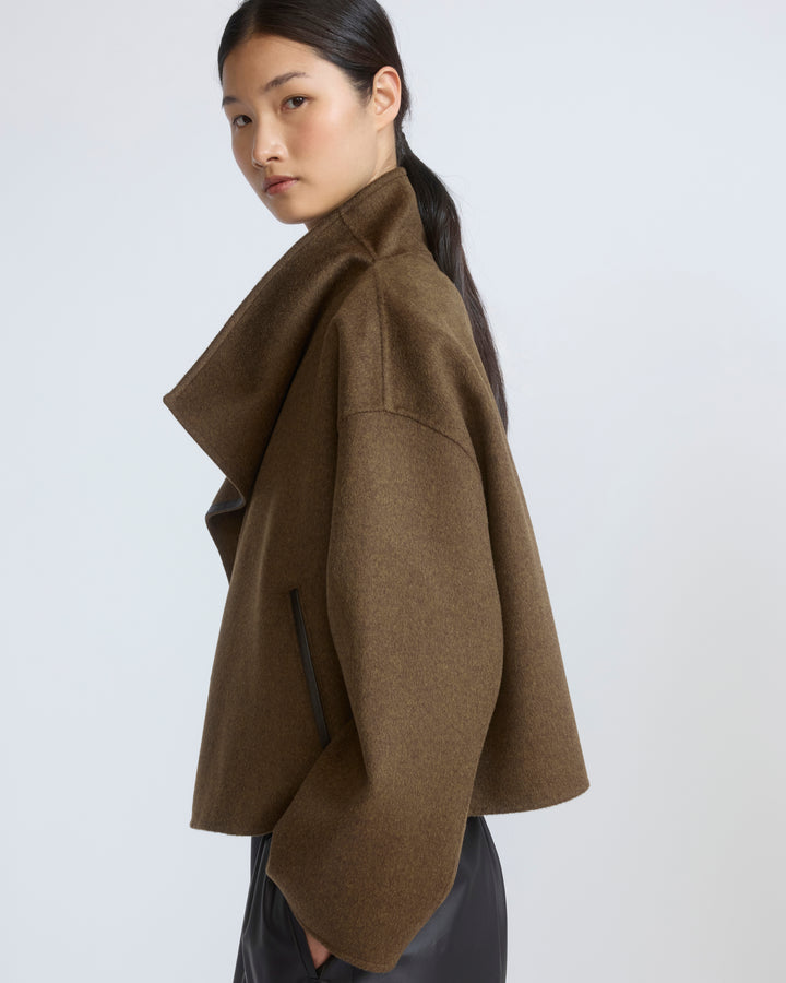 Short double-sided cashmere wool jacket with lambskin shearling - Yves Salomon - New Fall/Winter Collection