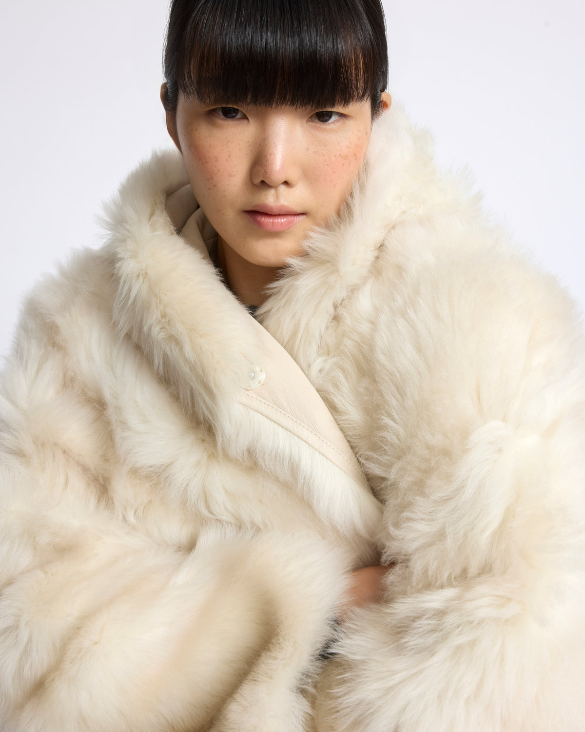 Reversible hooded Toscana lambskin shearling jacket - Yves Salomon - New Fall/Winter Collection