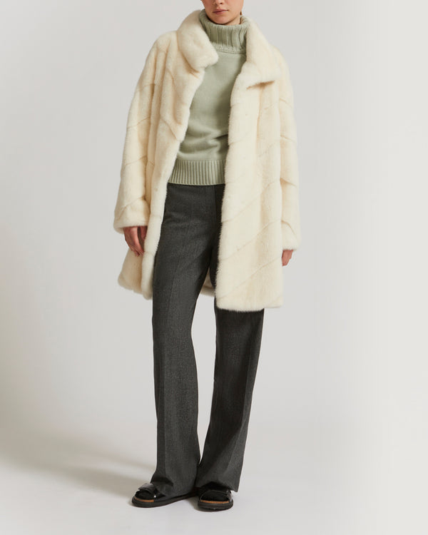 Long mink jacket with collar