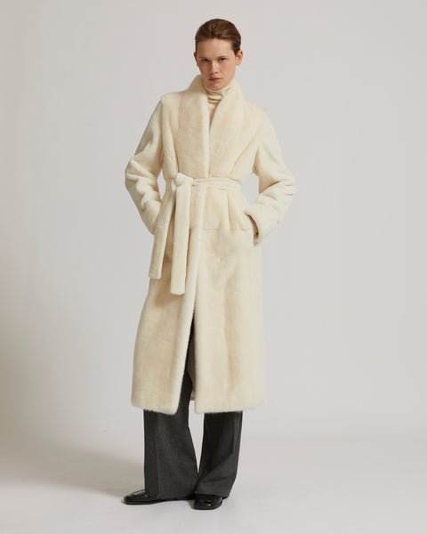 Belted coat in sheared and long-haired mink fur