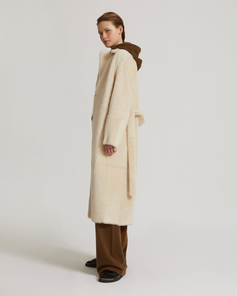 Long reversible belted shearling coat - white - Yves Salomon