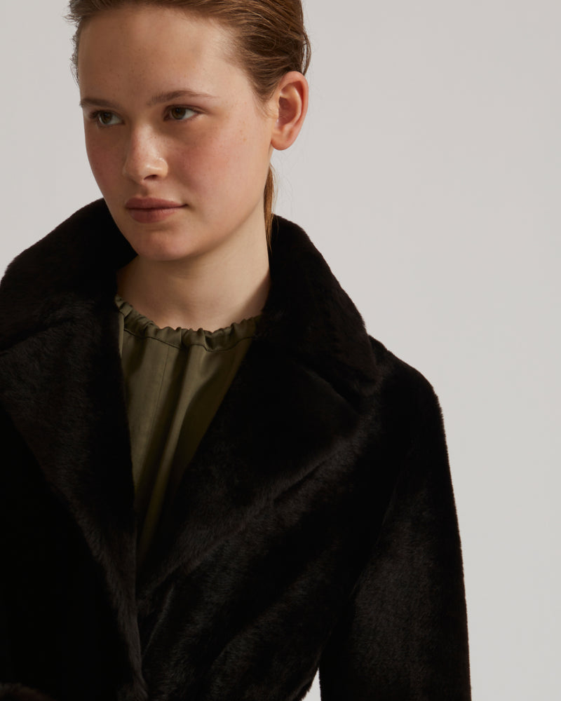 Long reversible belted shearling coat - brown - Yves Salomon